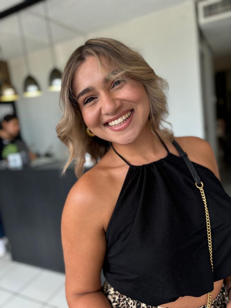 photo_5125410733653953400_y