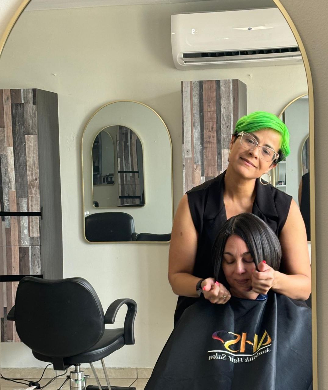 photo_5125410733653953420_y